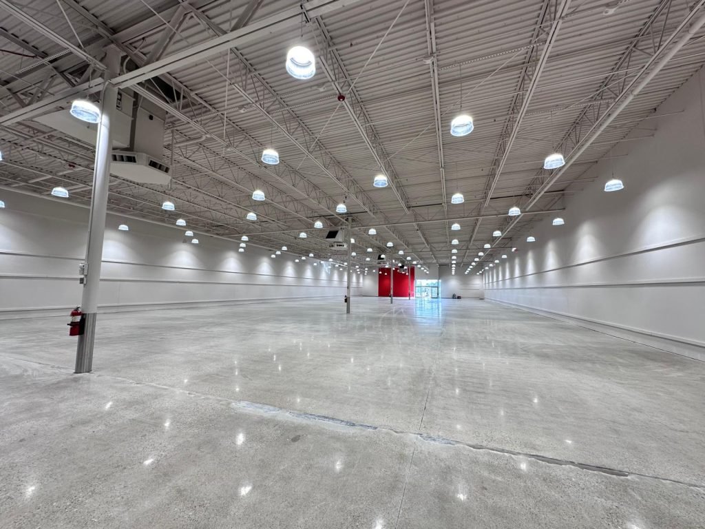 Commercial space painting