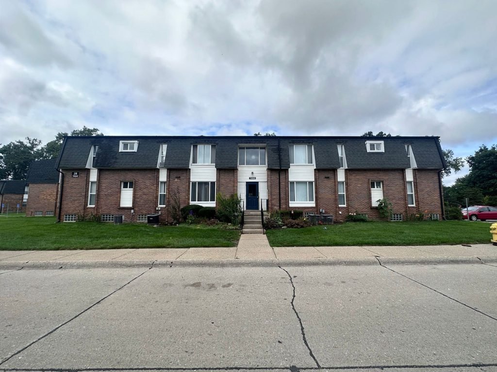 Exterior-Apartment-Painting